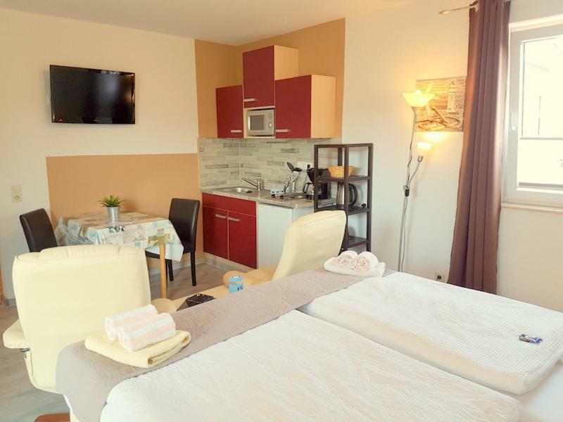 Appartment Vermietung Luetje Бюзум Экстерьер фото